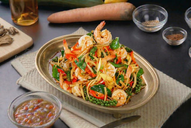 Pad Cha Stir-Fried.