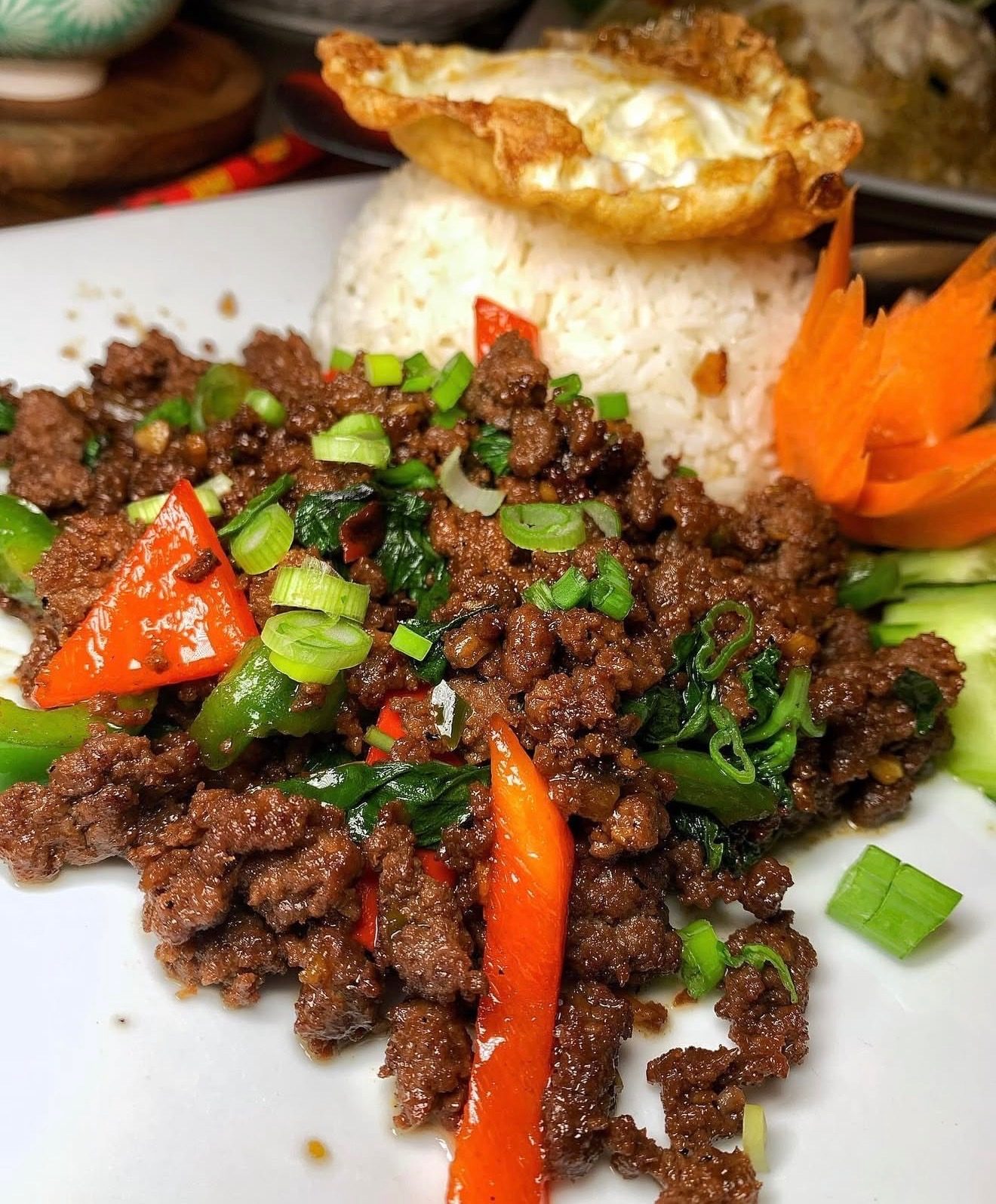 Ka Paw & Kai Dao.